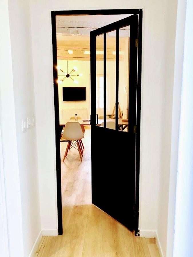 Une Maison Design Dans Le Centre Ville 富瓦 外观 照片