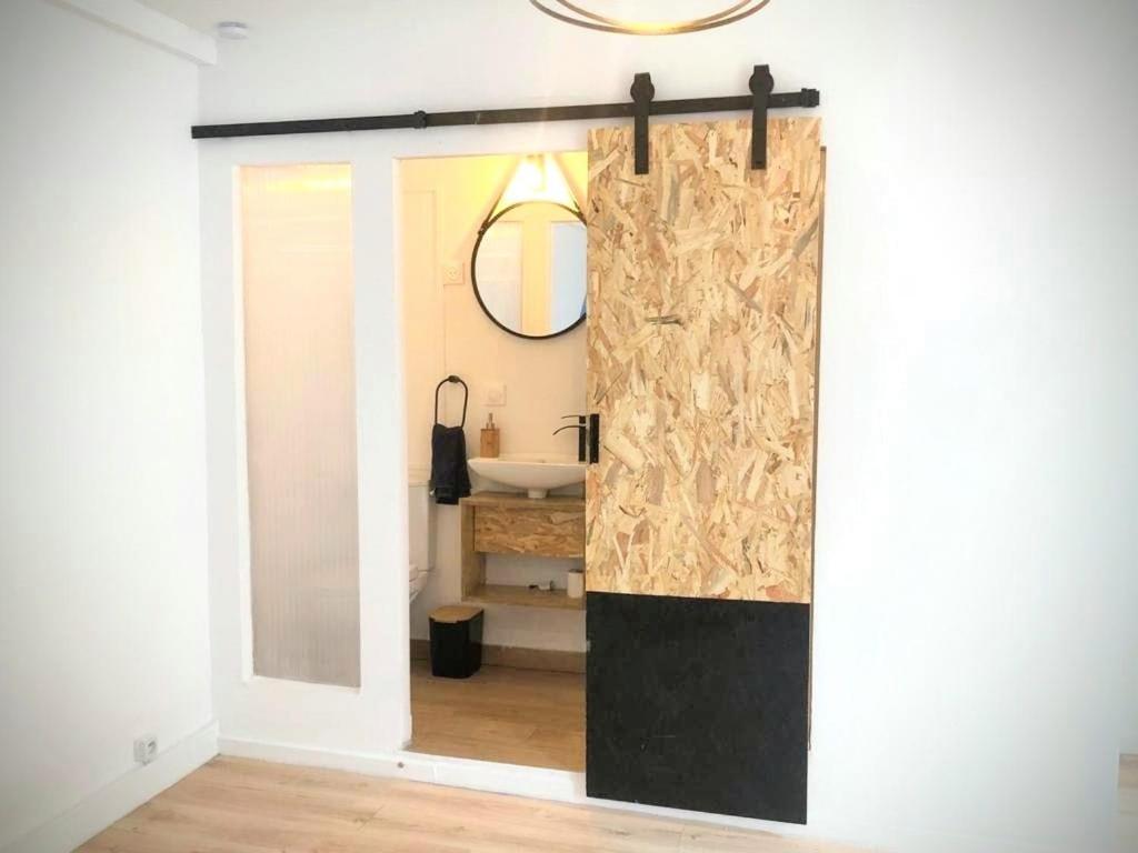 Une Maison Design Dans Le Centre Ville 富瓦 外观 照片